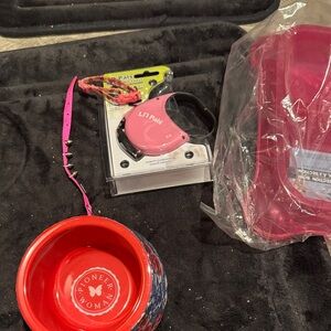 The Pioneer Woman Pink Dog Leash and Red Bowl Set